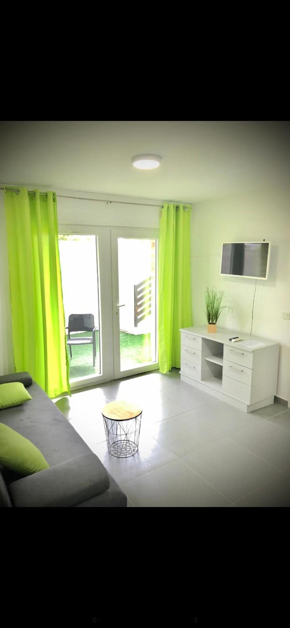 Vip Deluxe Apartment Arian 诺瓦利娅 外观 照片