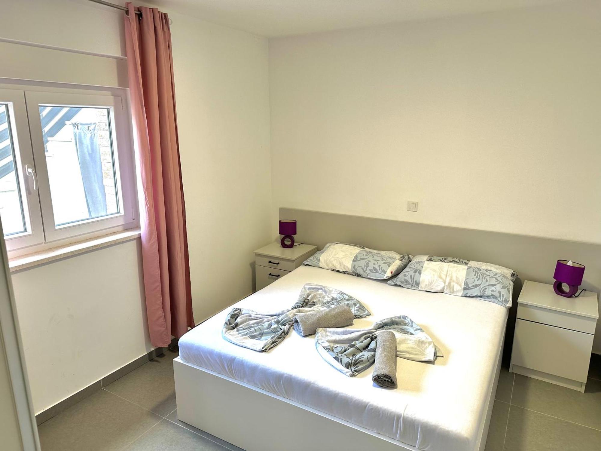 Vip Deluxe Apartment Arian 诺瓦利娅 外观 照片